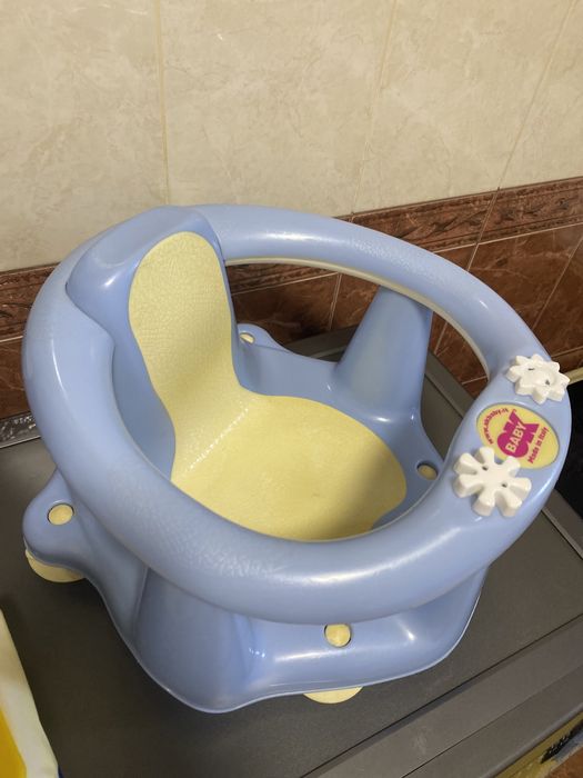 Стільчик для купання