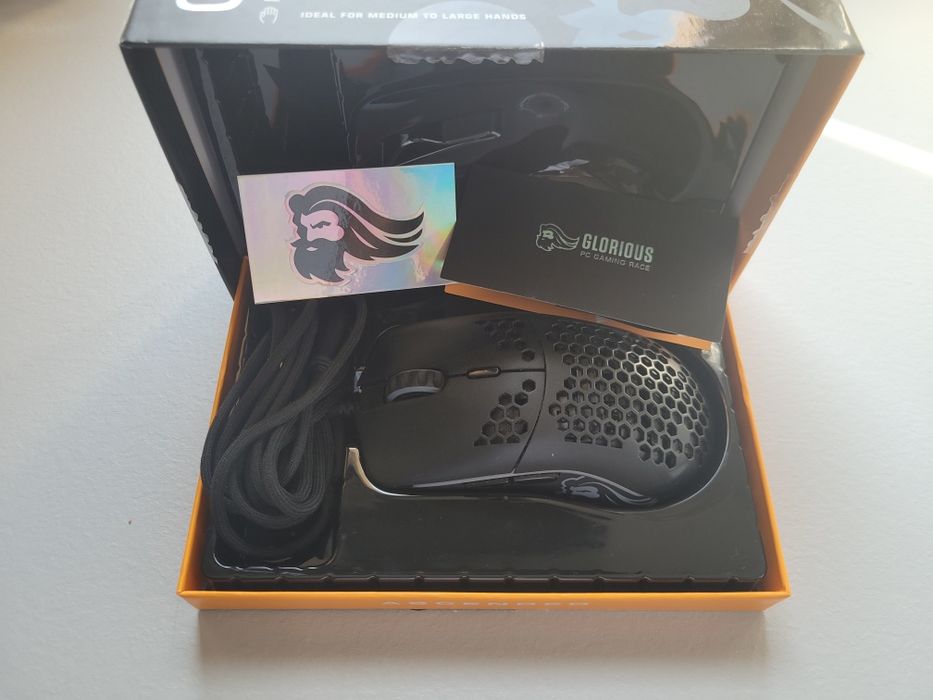 Myszka gamingowa Glorious model O