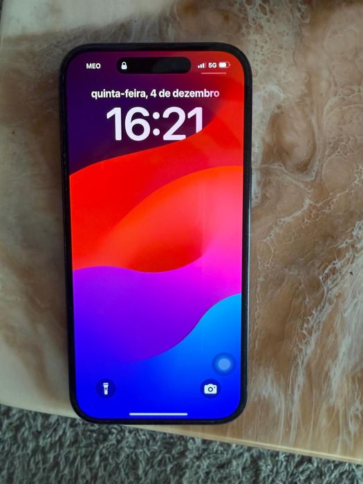 Iphone 15 conservado