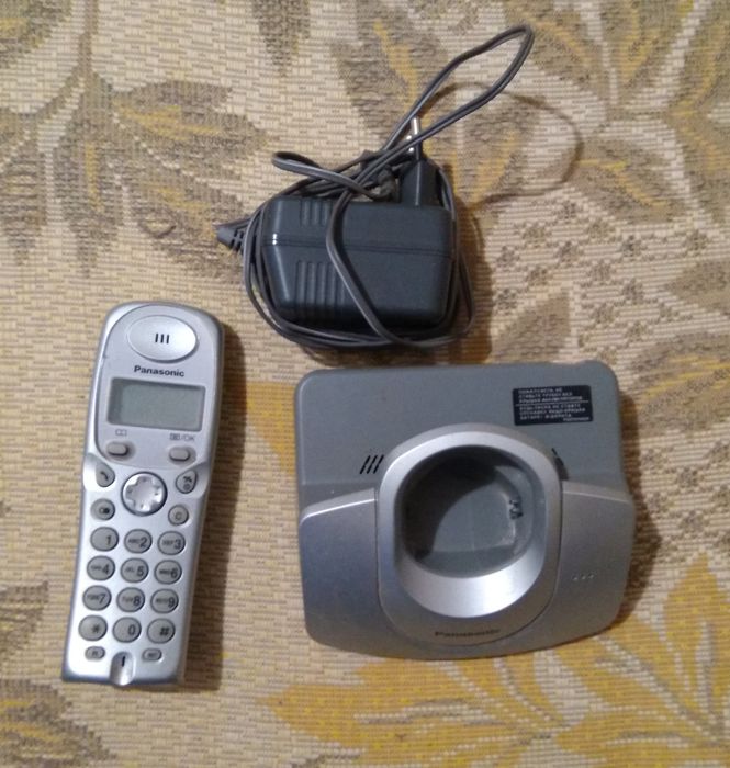 Радіотелефон Panasonic