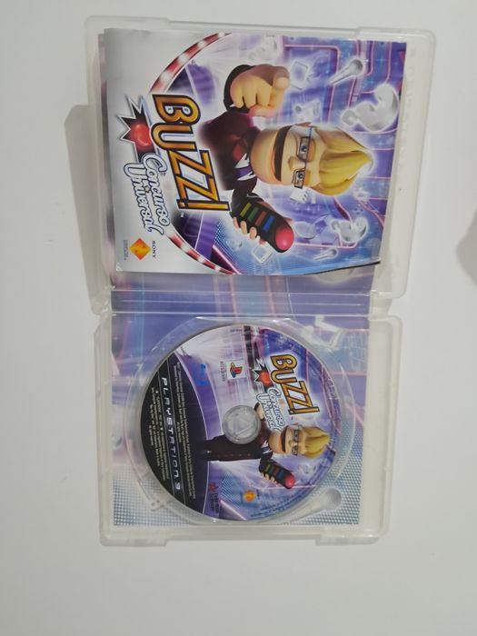 Buzz! Universal Quiz – PlayStation 3 (CD Only)64741299754370121