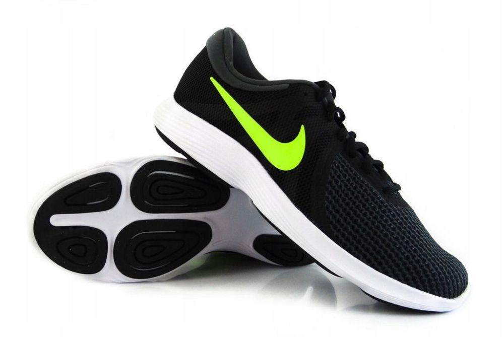 OKAZJA Buty damskie NIKE REVOLUTION 4 EU 39 EU 24,5 CM