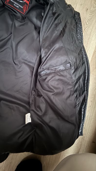 Prada куртка унісекс