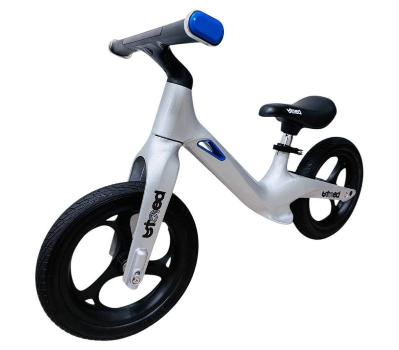 Беговел,велобег Maraton Marco колеса 12"