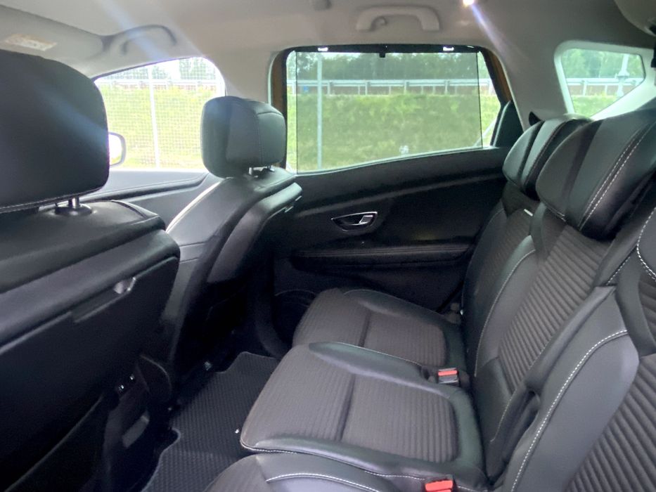 Sprzedam samochód Renault Scenic 1.2 130 KM