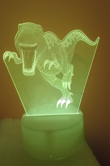 Lampka 3D zmienia kolory