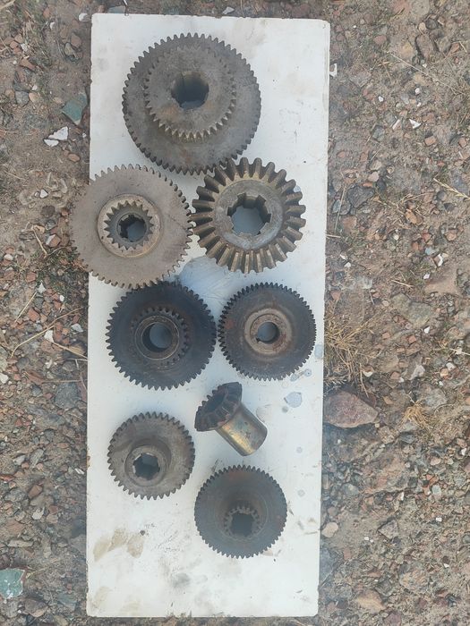 Шестерни  металлические, станочные