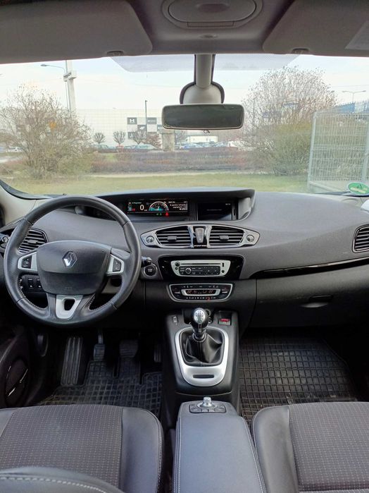 Renault Scenic 2012 do negocjacji