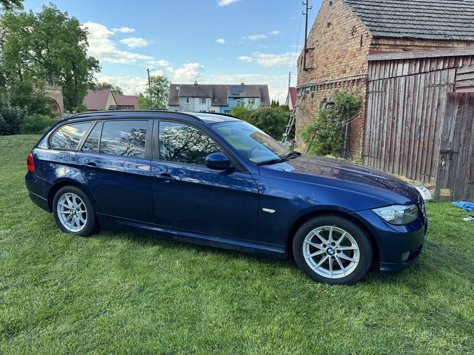 BMW 320d E91 2010r