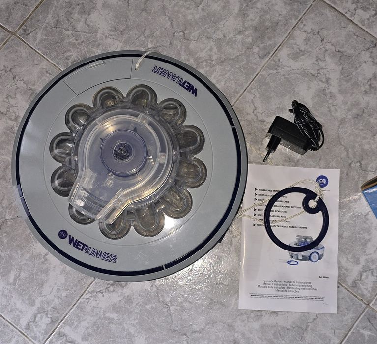 Aspirador robô para piscina