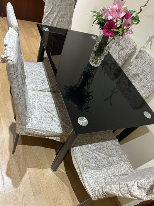 Mesa de jantar 6L