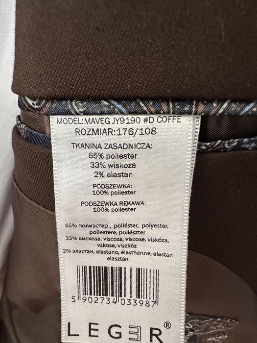 garnitur męski.