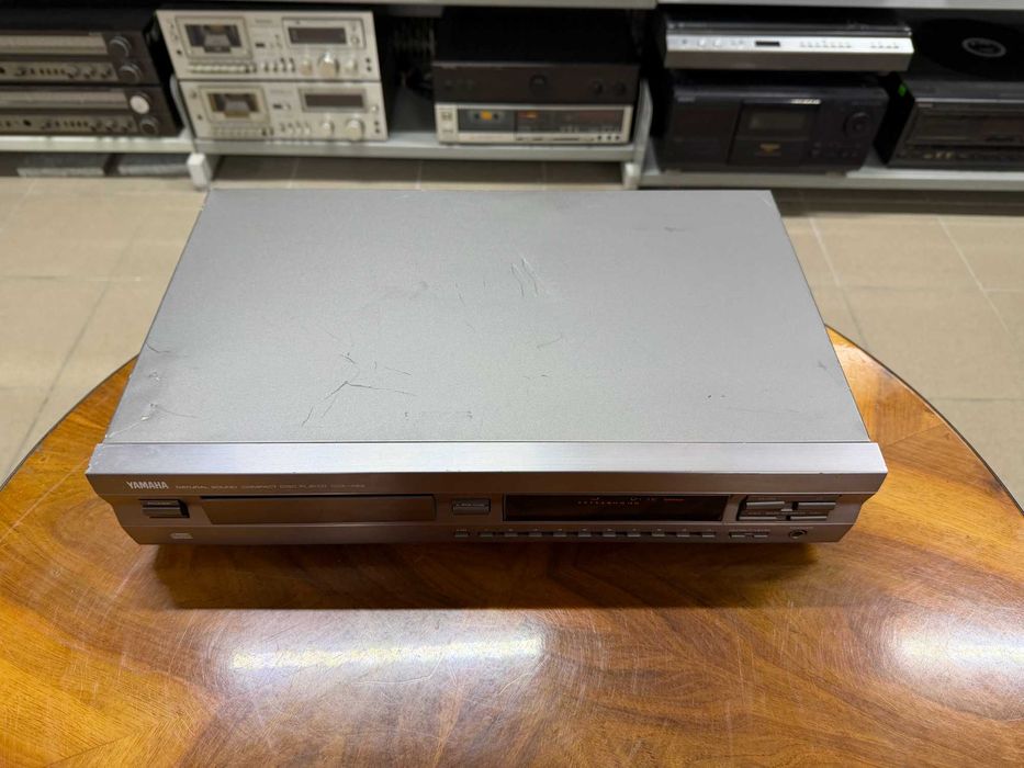 Odtwarzacz płyt CD Yamaha CDX-493 Audio Room
