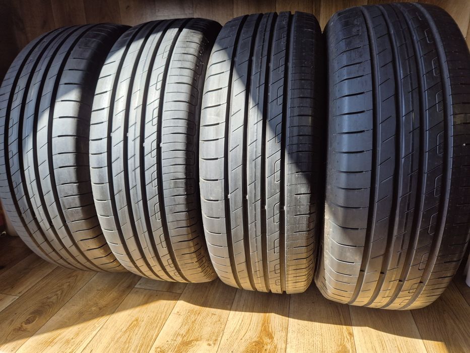 215/55/18 Good Year komplet Lato 7,5mm 2021 Jak nowe