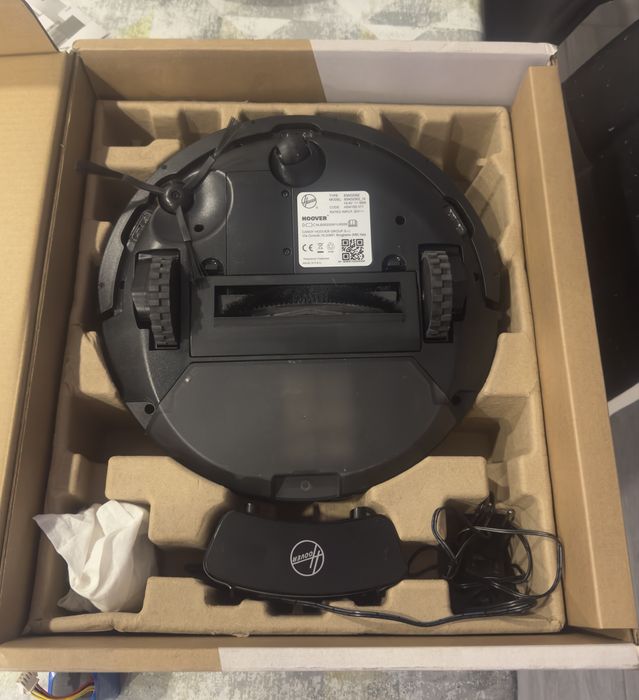 Aspirador Robô HOOVER HG410D 011 HGO (Autonomia 120 min - Preto)