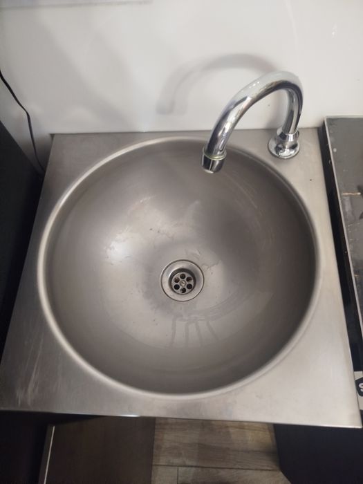 Lavatório mãos profissional em Inox