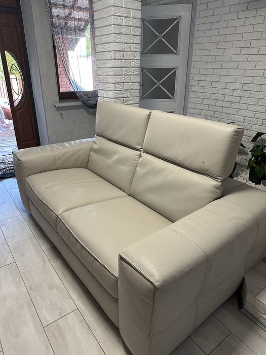 шкіряний диван Natuzzi  з Бельгії. Натуральна шкіра.