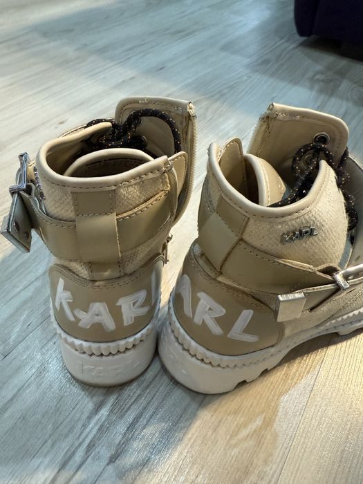 Продам оринігальні ботинки Karl LG