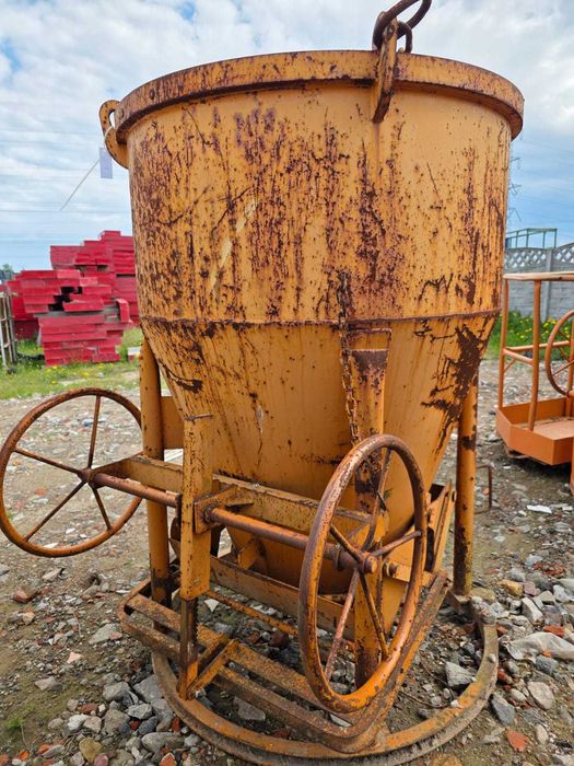 Pojemnik zbiornik kubeł EICHINGER betonu Żuraw dźwig Niemiecki 750L 4