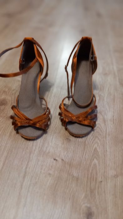Buty do tanca latino karmel / czarne