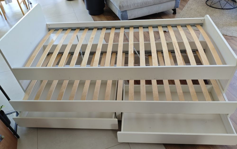 Łóżko Ikea SLÄKT podwójne rozsuwane szuflady