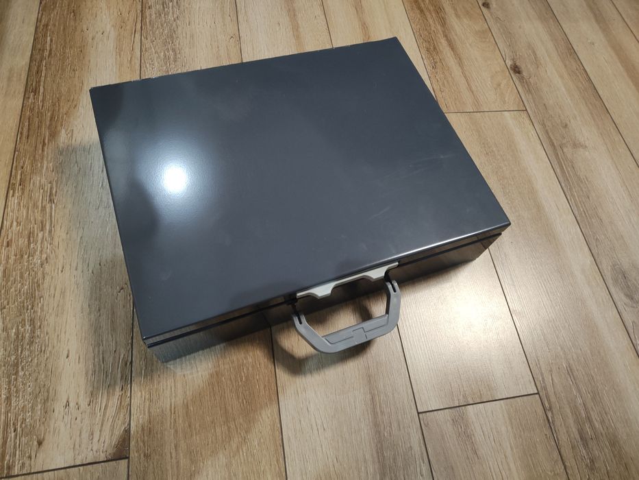 Skrzynka walizka metalowa organizer