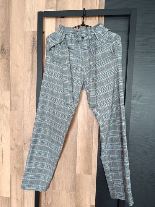 Spodnie kratka ,pasek
