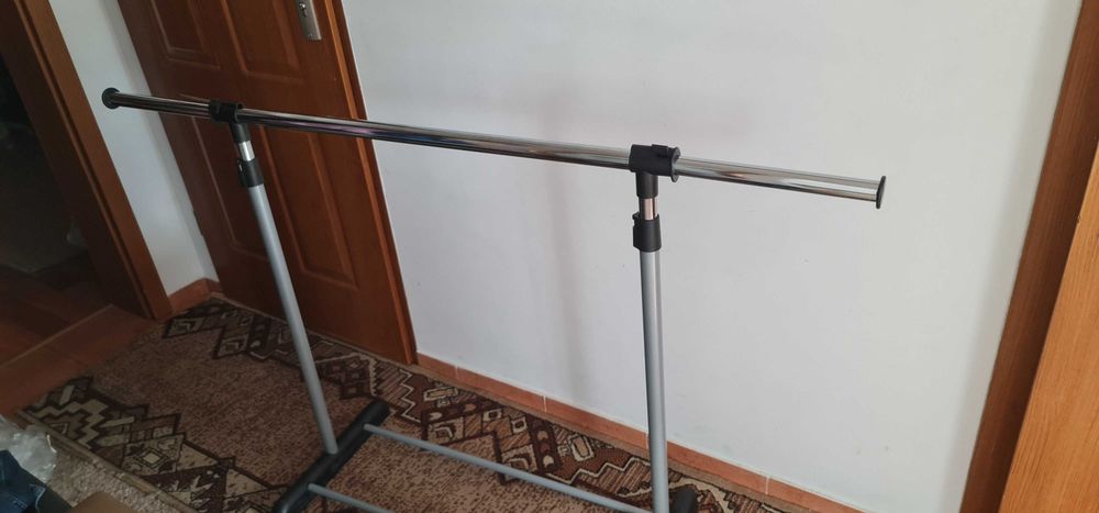 Stojak wieszak na ubrania regulowany solidny