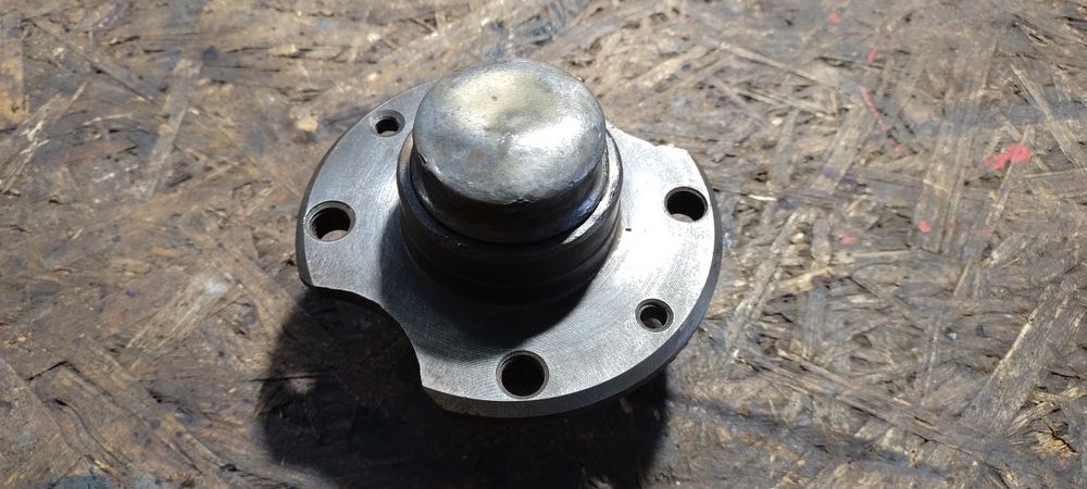 Piasta przednia Fiat 126p Maluch FL ST EL