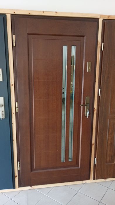 Okna  nowe PCV Drzwi wejściowe nowe stalowe i drewniane