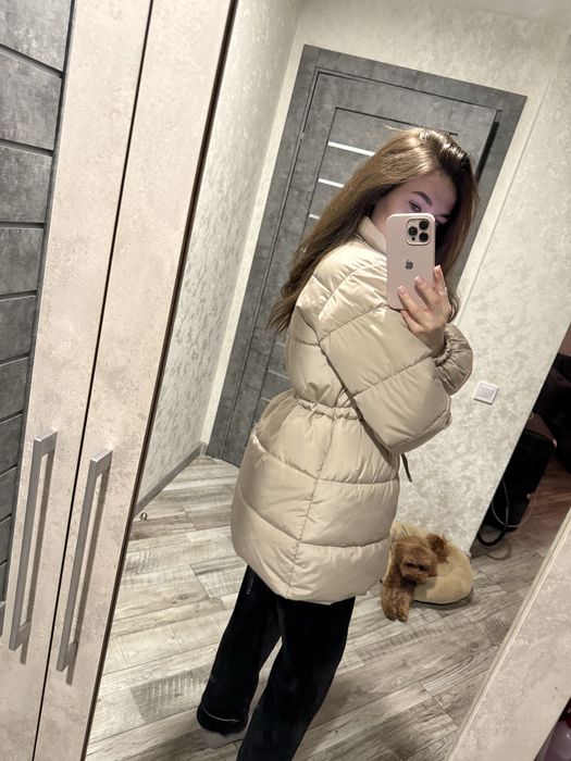 Зимова курточка пуховик
