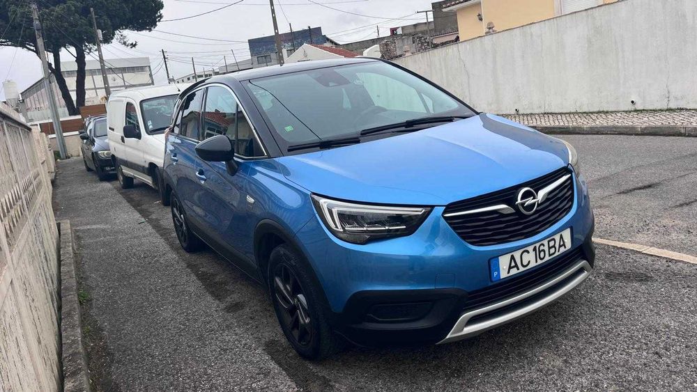Opel crossland x — photo 3
