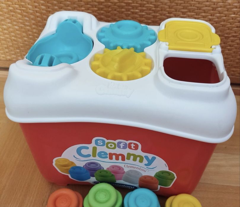 gumowe klocki clemmy clementoni