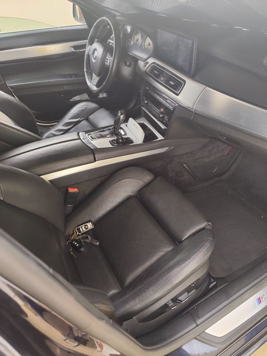 BMW  740d   nacional