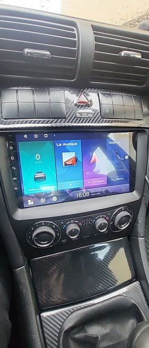 Rádio Mercedes W203/CLC + GPS + Carplay sem fios.