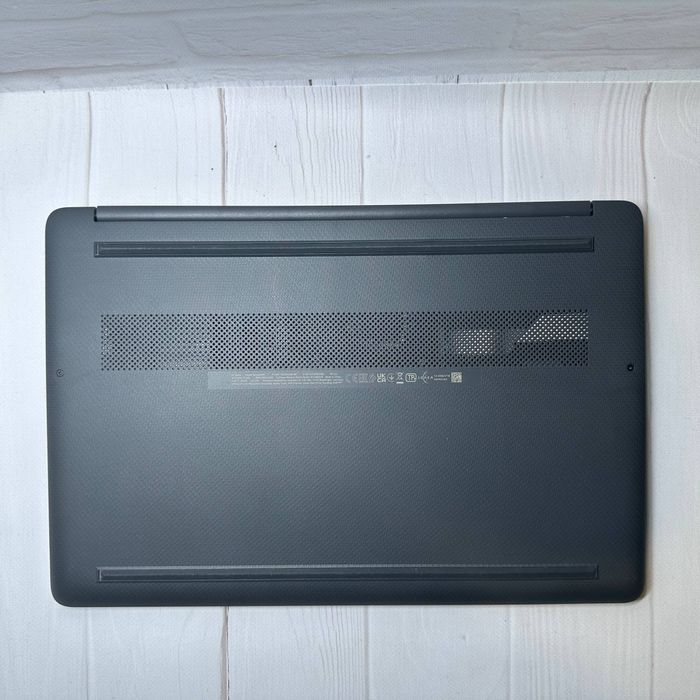 Продам ноутбук HP 15s-eq2000sf | Ryzen 5 5500U| SSD 256 | DDR4 8GB