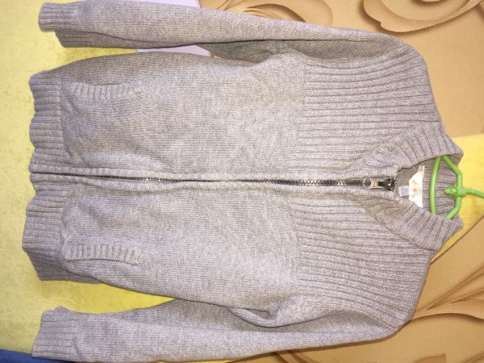 Свитер джемпер (Польша) 4.5-6 лет + мастерка в подарок