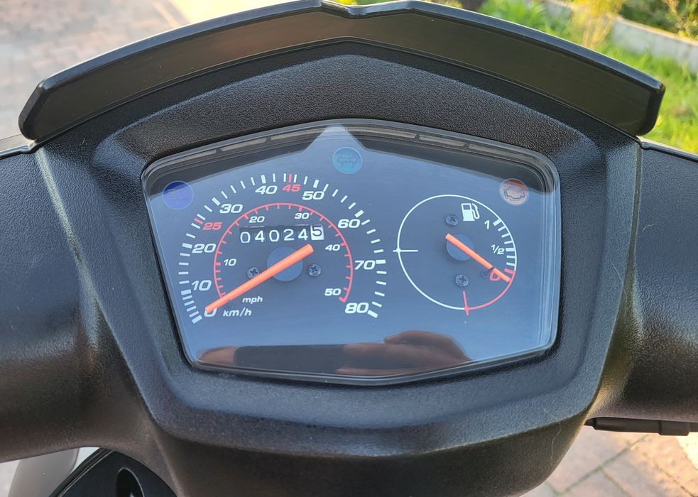 Peugeot kisbee 2023. Super stan.