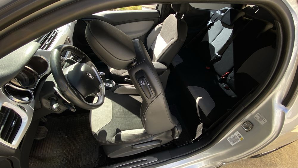 Citroën DS3 1.4 HDi (2013) 170 000 km Impecável e Muito Económico