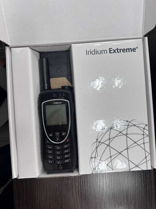 Супутниковий телефон Iridium Extreme