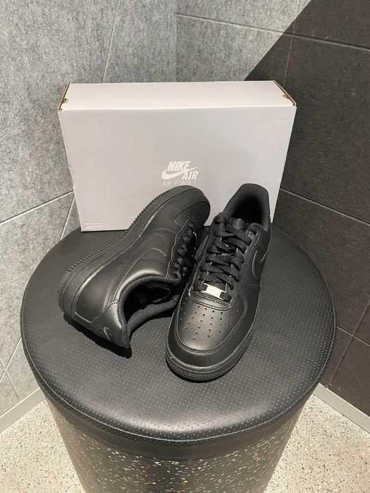 Nike Air Force 1 R.42,5