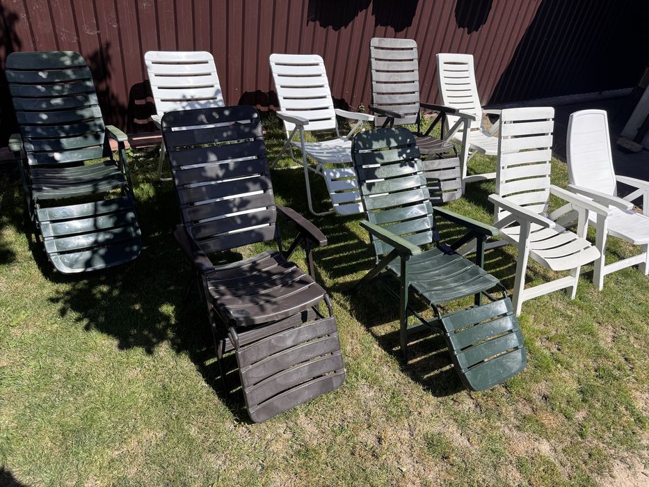 Крісла і шизлонги б/у