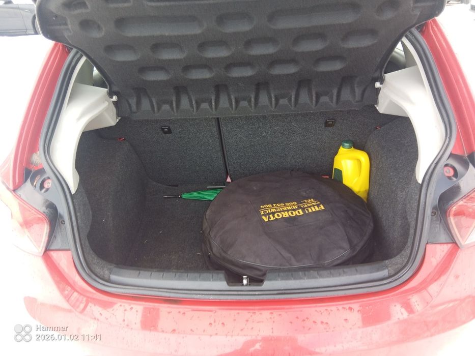 Sprzedam Seat Ibiza 2015  1.4 benzyna LPG  hak w dowodzie.