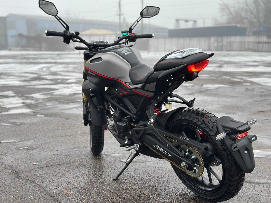 Мотоцикл SPARK SP300SC-1