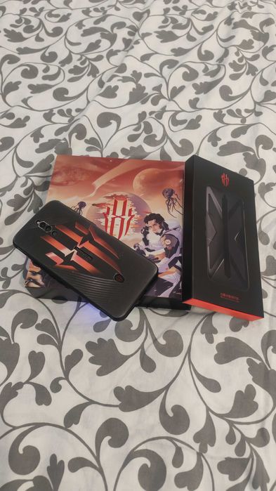 Telemóvel gamer Redmaigc 5g 12/128