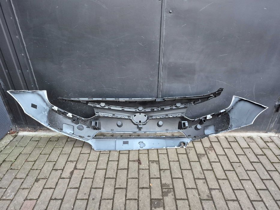 Toyota Proace City 2019- Zderzak przód przedni oryginalny