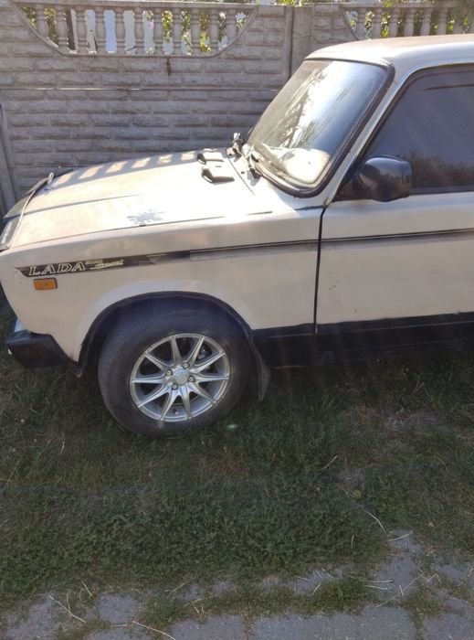 Продам машину ваз 05