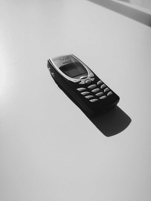 Nokia 8250 - Original recondicionado (Preto)