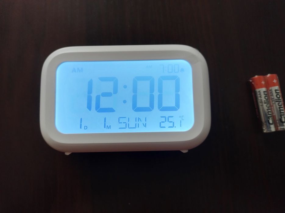 Cyfrowy budzik DOOMAY