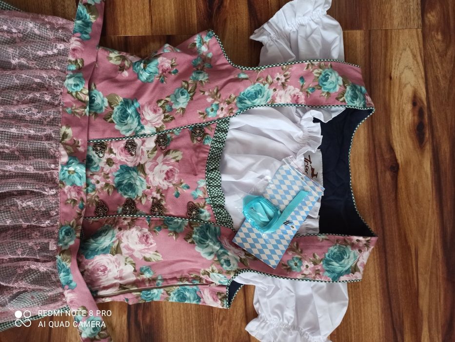 TRACHTT Sukienka bawaria rozm.34. NOWA!!!